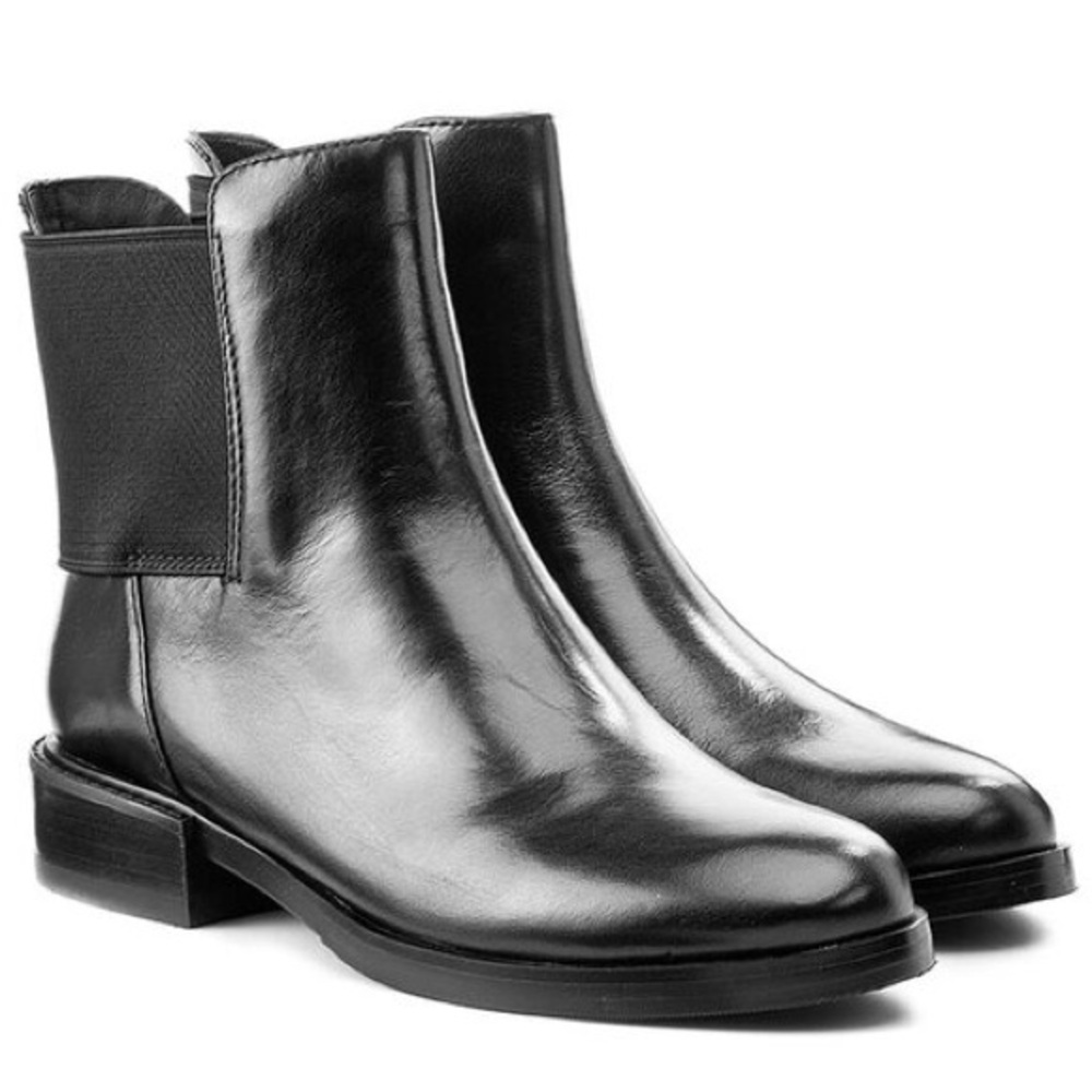 CLARKS Marquette Wish Elegant Black Ankle Boots